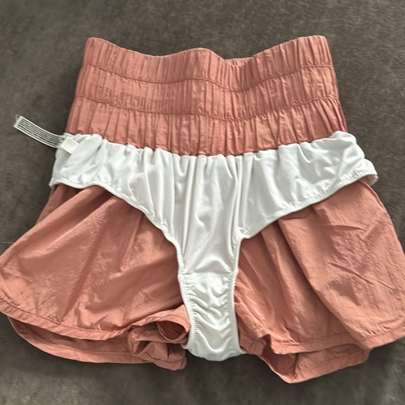 Free People Movement The Way Home nylon shorts. Color-Peruvian walnut. Size XS - Picture 7 of 9